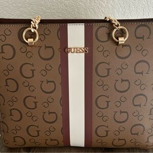 NWT Guess Tote